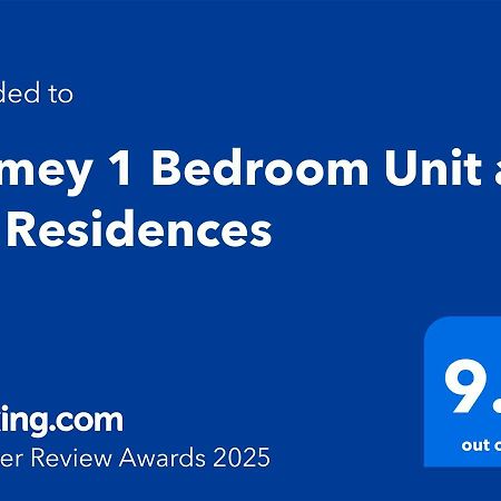 Homey 1 Bedroom Unit At Air Residences Makati City Dış mekan fotoğraf