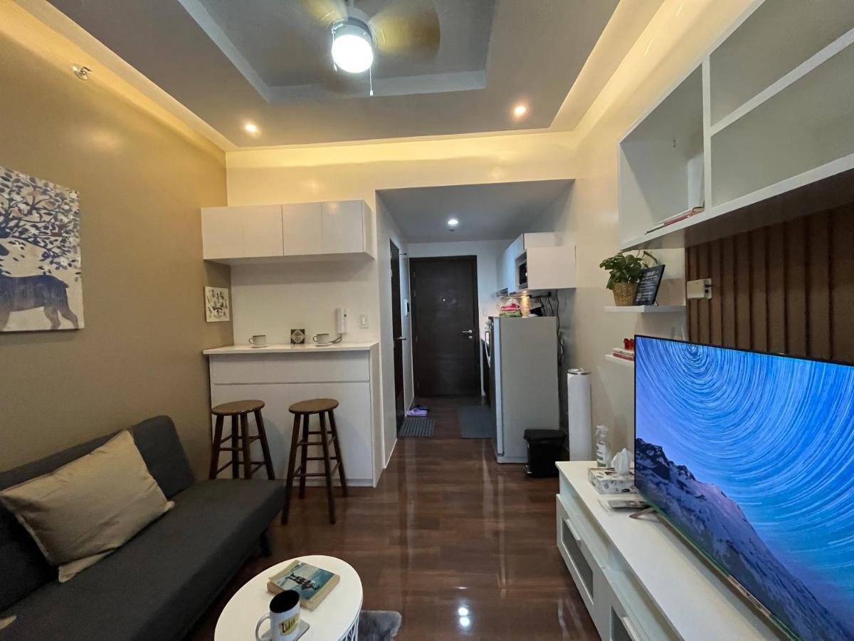 Homey 1 Bedroom Unit At Air Residences Makati City Dış mekan fotoğraf