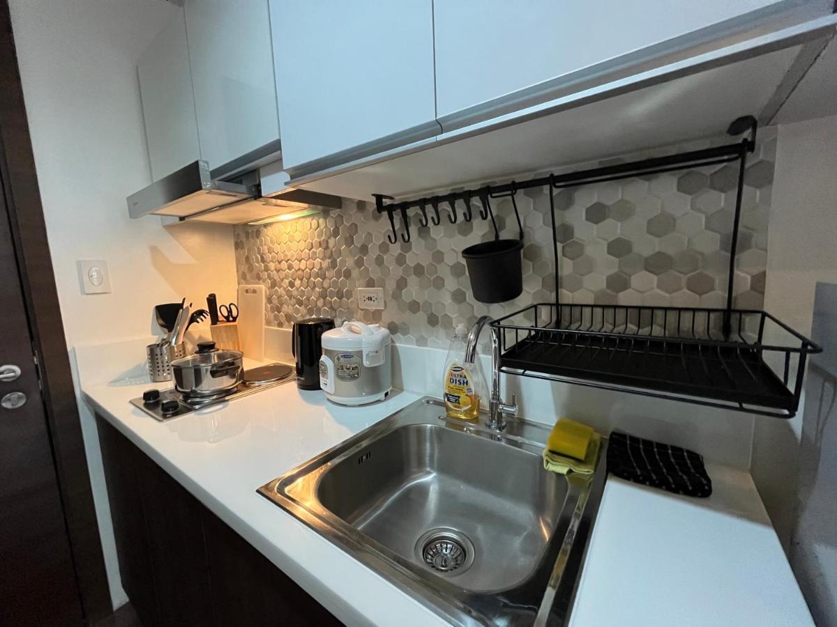 Homey 1 Bedroom Unit At Air Residences Makati City Dış mekan fotoğraf