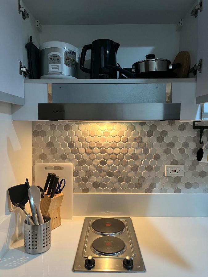 Homey 1 Bedroom Unit At Air Residences Makati City Dış mekan fotoğraf