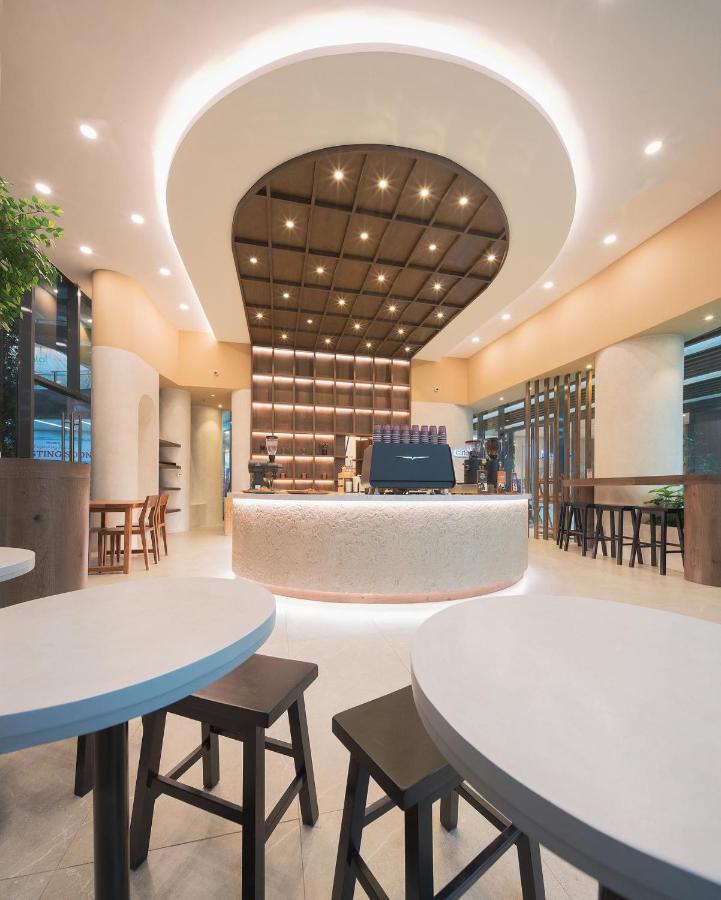 Homey 1 Bedroom Unit At Air Residences Makati City Dış mekan fotoğraf